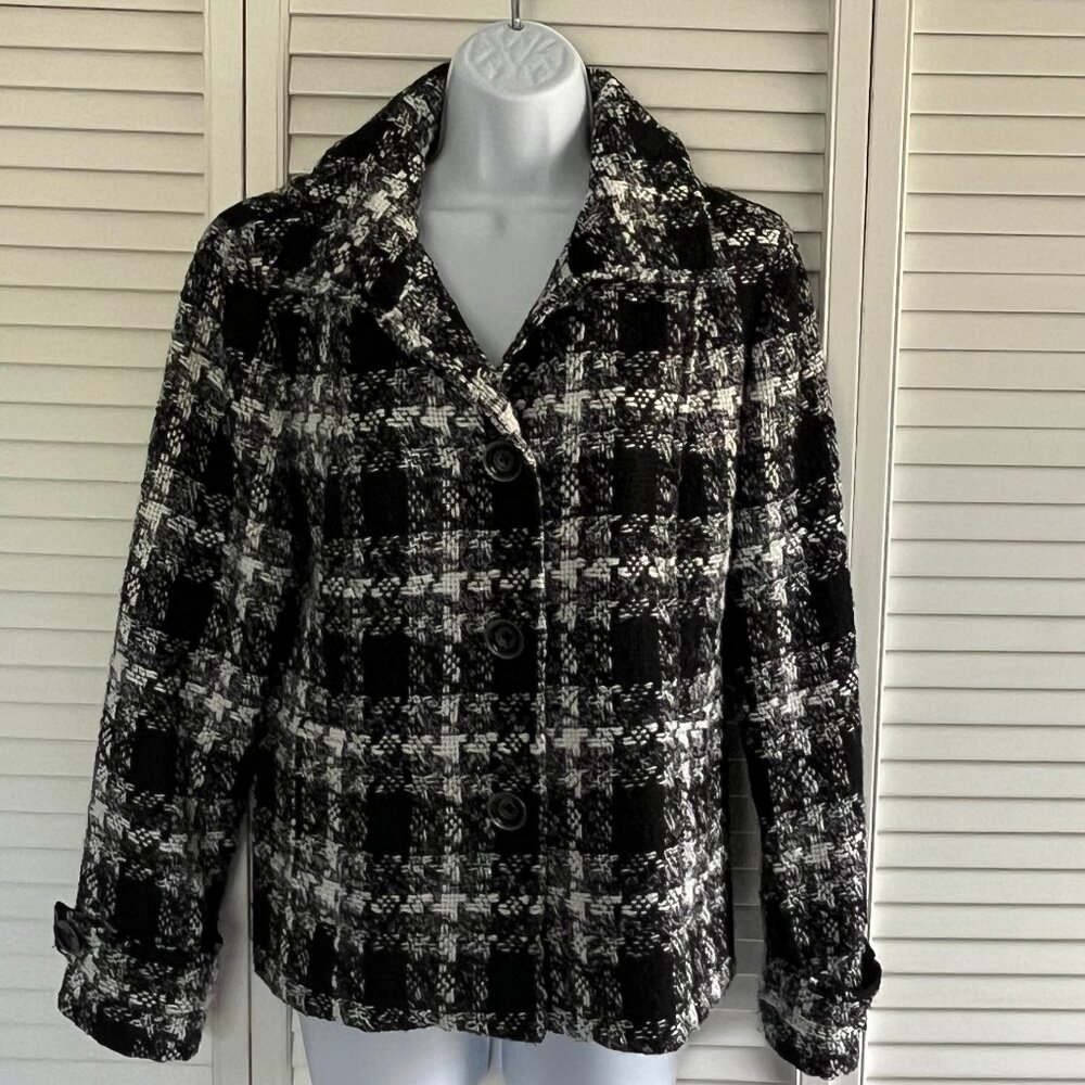 Chicos Black/White Woven Knit Jacket, Collar & Pockets, Size 1, NWOT!
